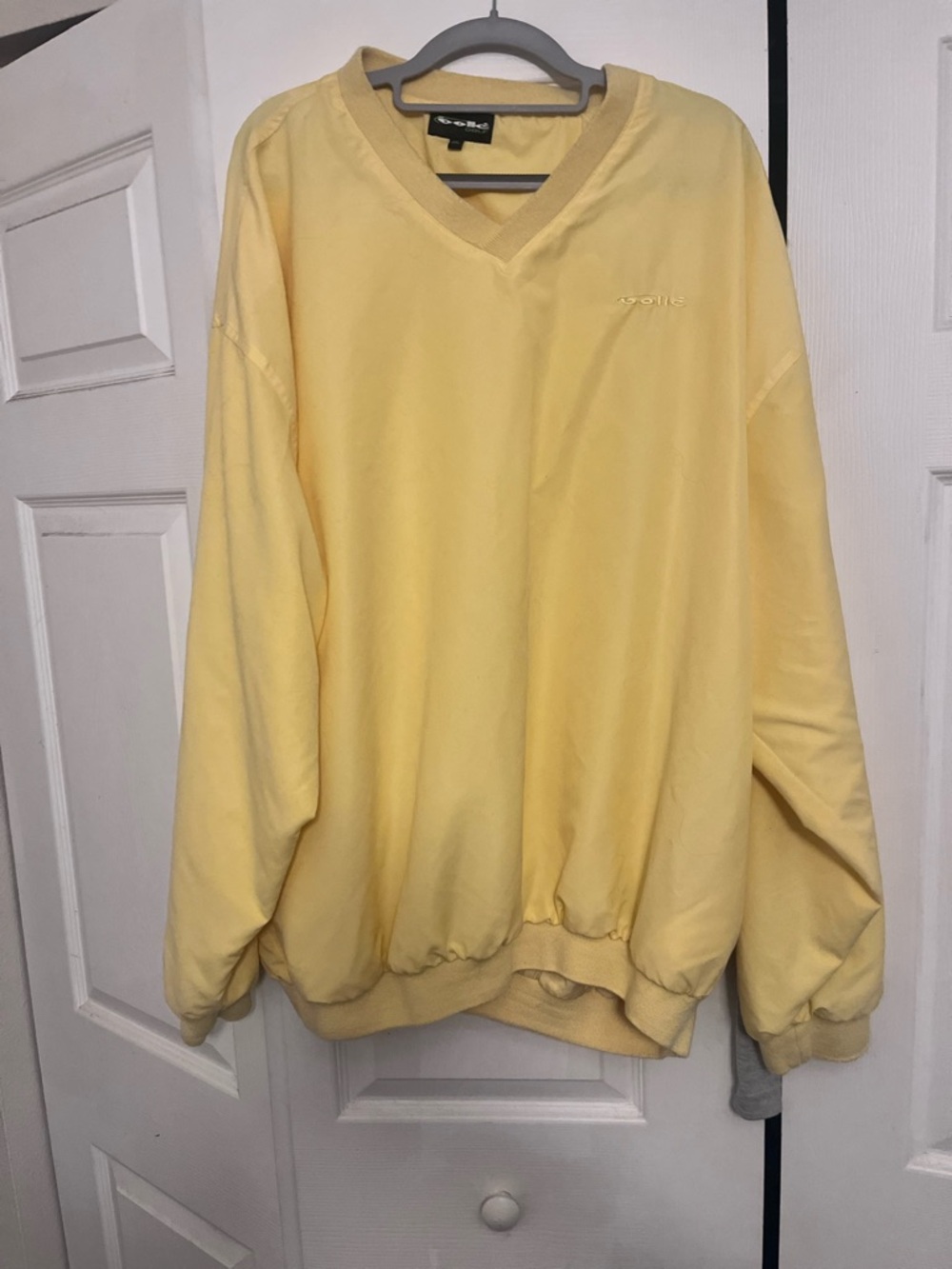 bolle Soft Yellow V-Neck Pullover Sweatshirt